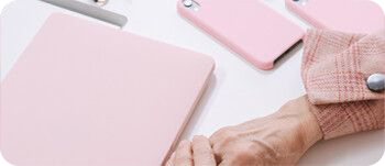 phones_table_loco.png
